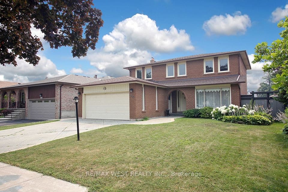 540 Louis Drive, Mississauga, ON L5B 2N2 – main photo