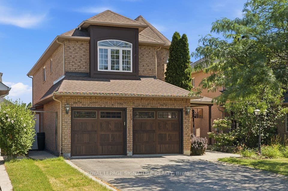 79 Twin Willow Crescent E, Brampton, ON L7A 1K2 – main photo