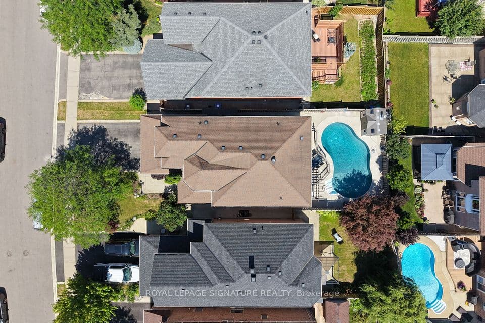 79 Twin Willow Crescent E, Brampton, ON L7A 1K2 – photo 3