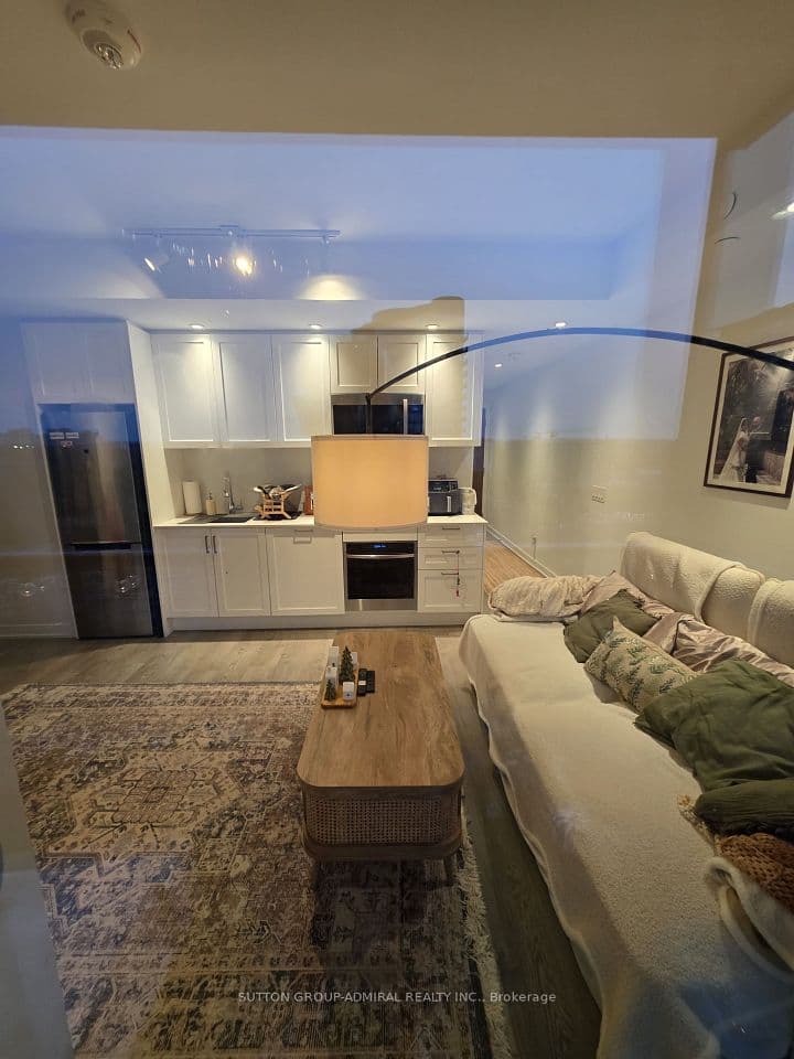 1928 Lake Shore Boulevard W 2102, Toronto, ON M6S 0B1 – photo 2