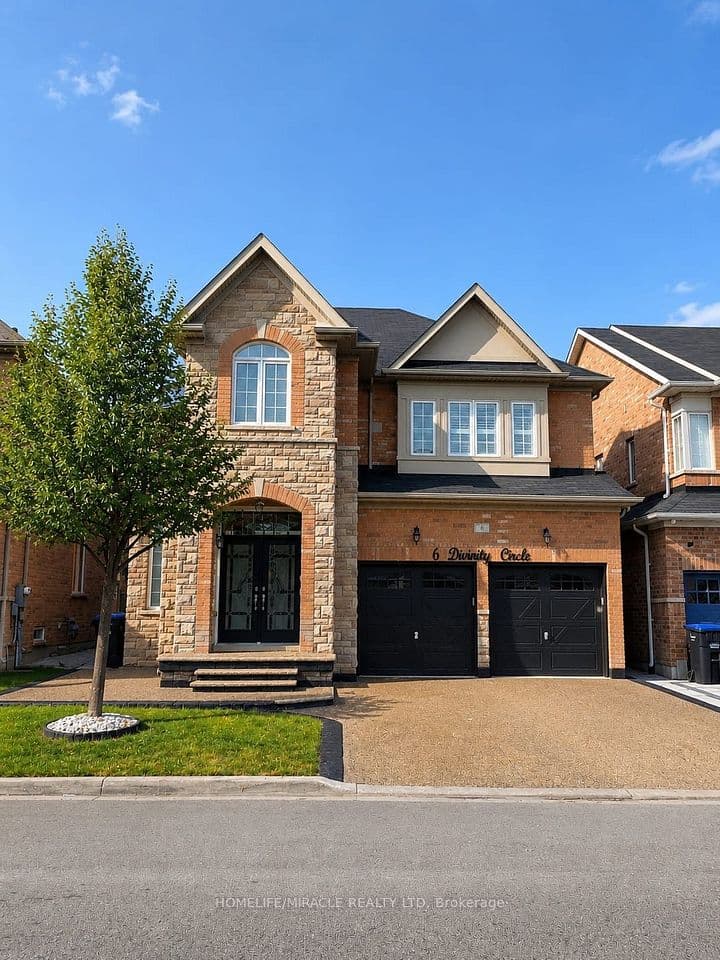 6 Divinity Circle, Brampton, ON L7A 3Y4 – main photo