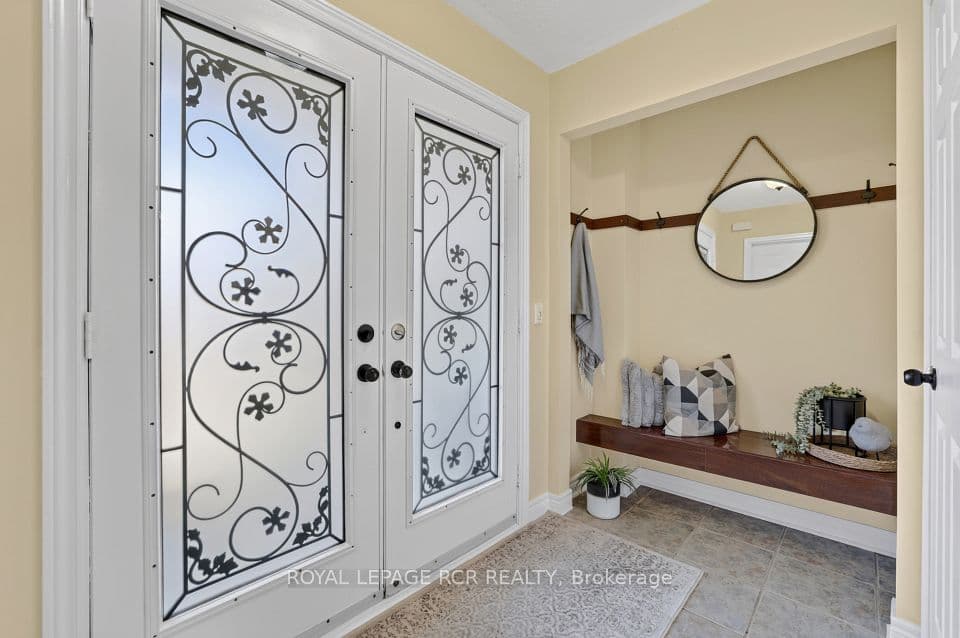 94 Atwood Avenue, Halton Hills, ON L7G 6A1 – photo 3