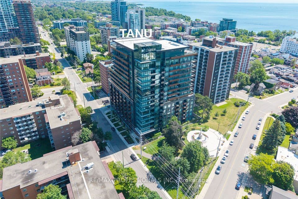 21 Park Street E 816, Mississauga, ON L5G 1L6 – photo 2