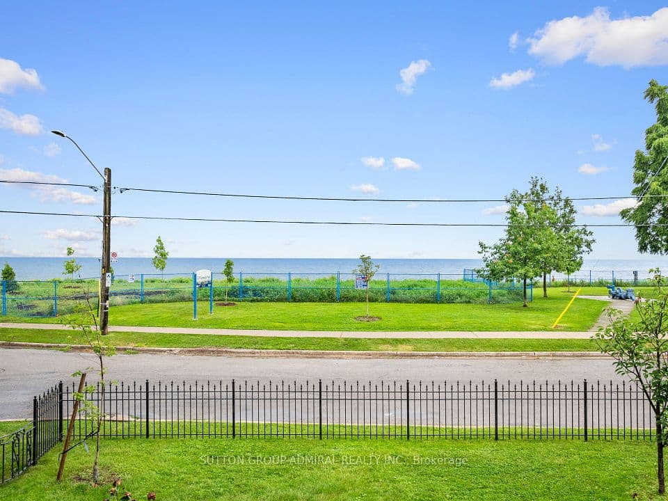 70 Lake Shore Drive, Toronto, ON M8V 1Z9 – photo 3