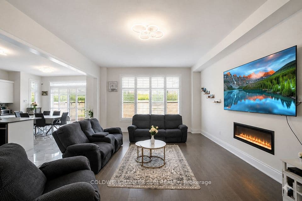 87 James Walker Avenue, Caledon, ON L7C 4N1 – photo 3