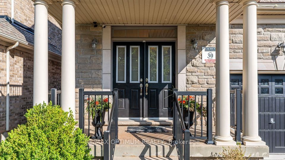 37 Island Grove, Brampton, ON L6X 0Y1 – photo 3