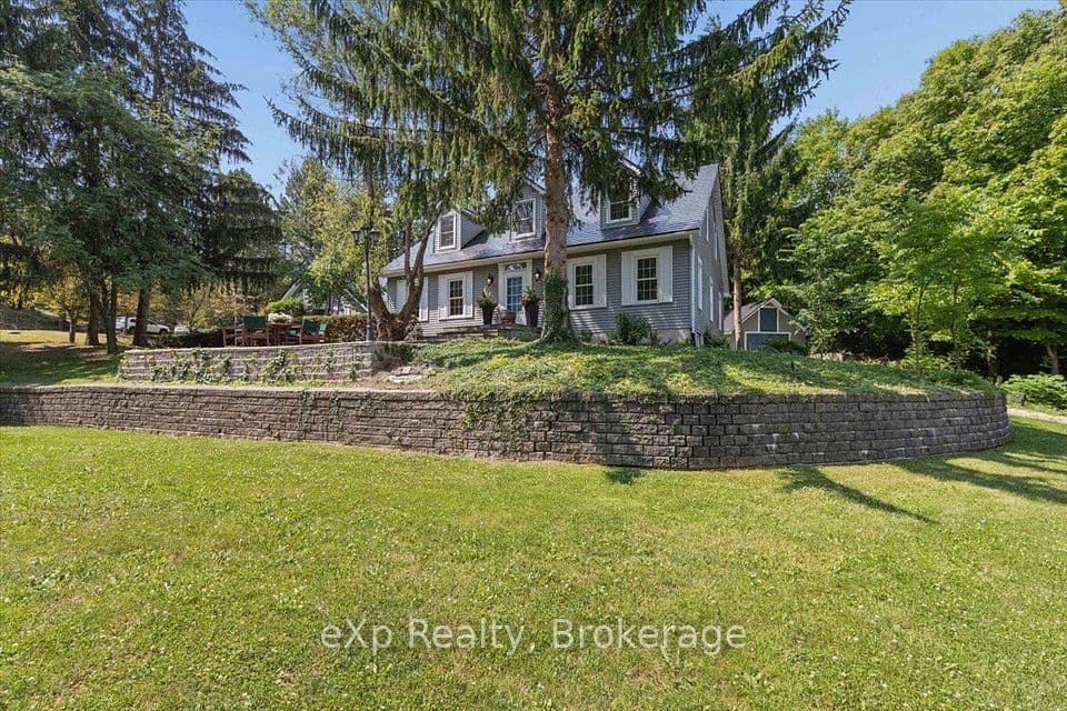 2039 Blacklock Street, Milton, ON L0P 1B0 – main photo