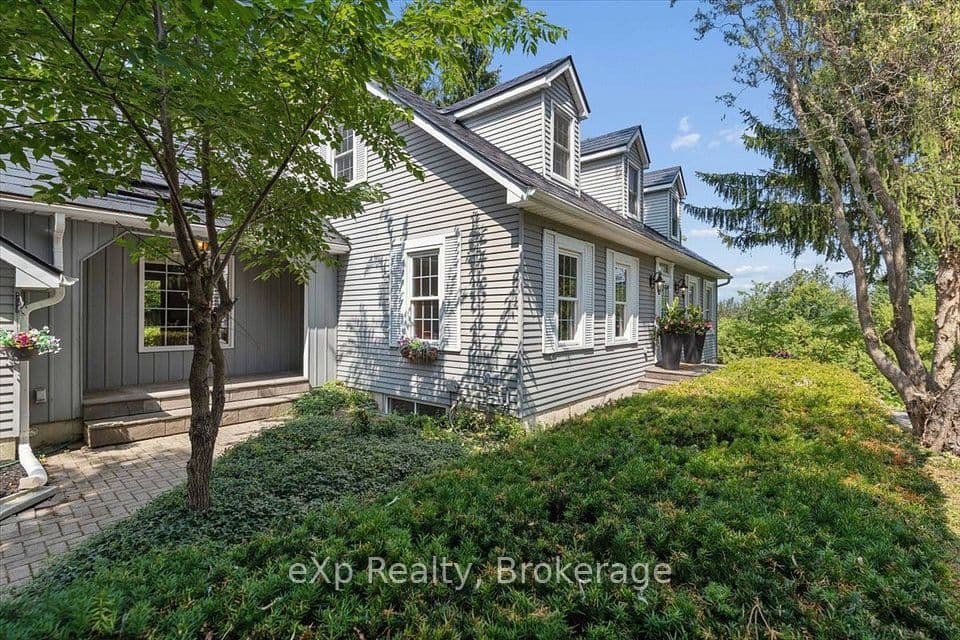 2039 Blacklock Street, Milton, ON L0P 1B0 – photo 2