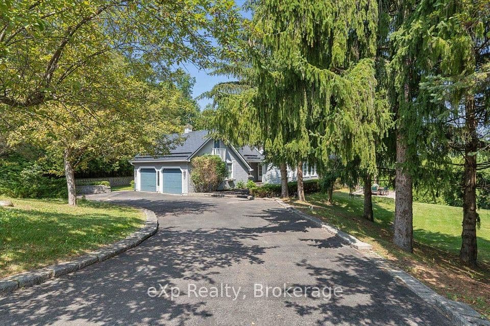 2039 Blacklock Street, Milton, ON L0P 1B0 – photo 2