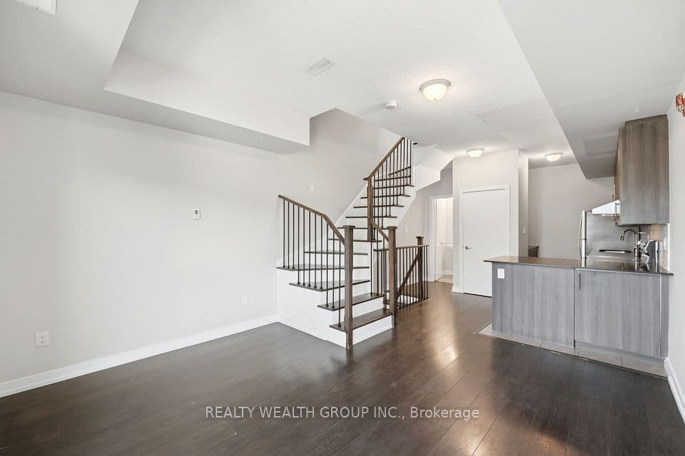 2059 Weston Road 44, Toronto, ON M9N 1X7 – photo 2
