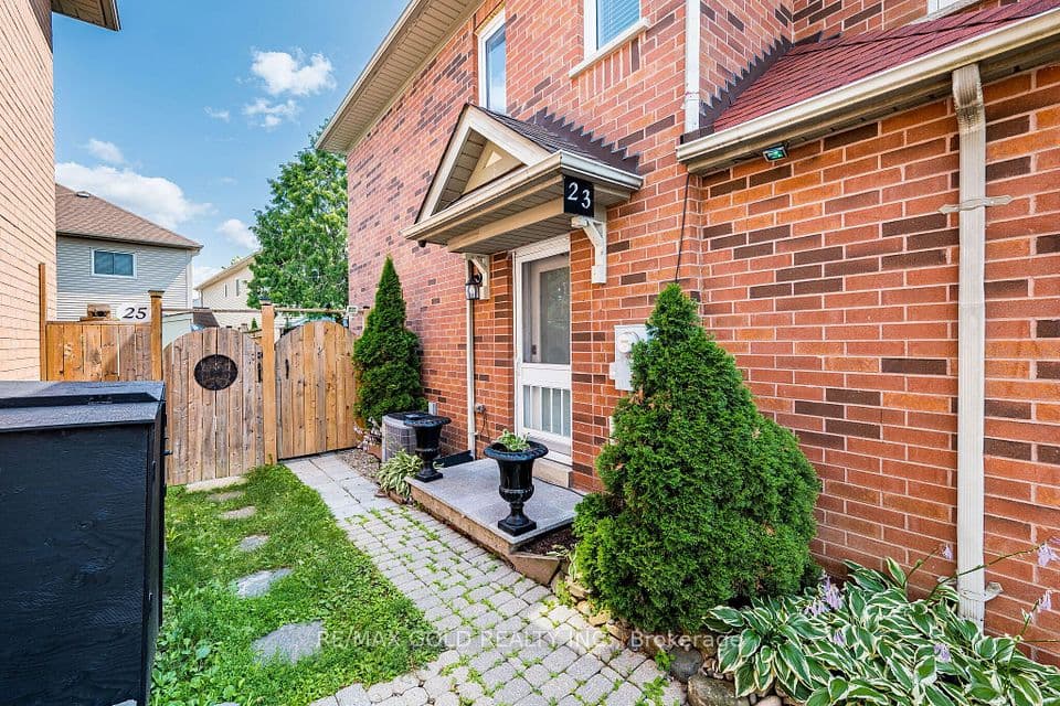23 Rain Lily Lane, Brampton, ON L6R 1S4 – photo 3