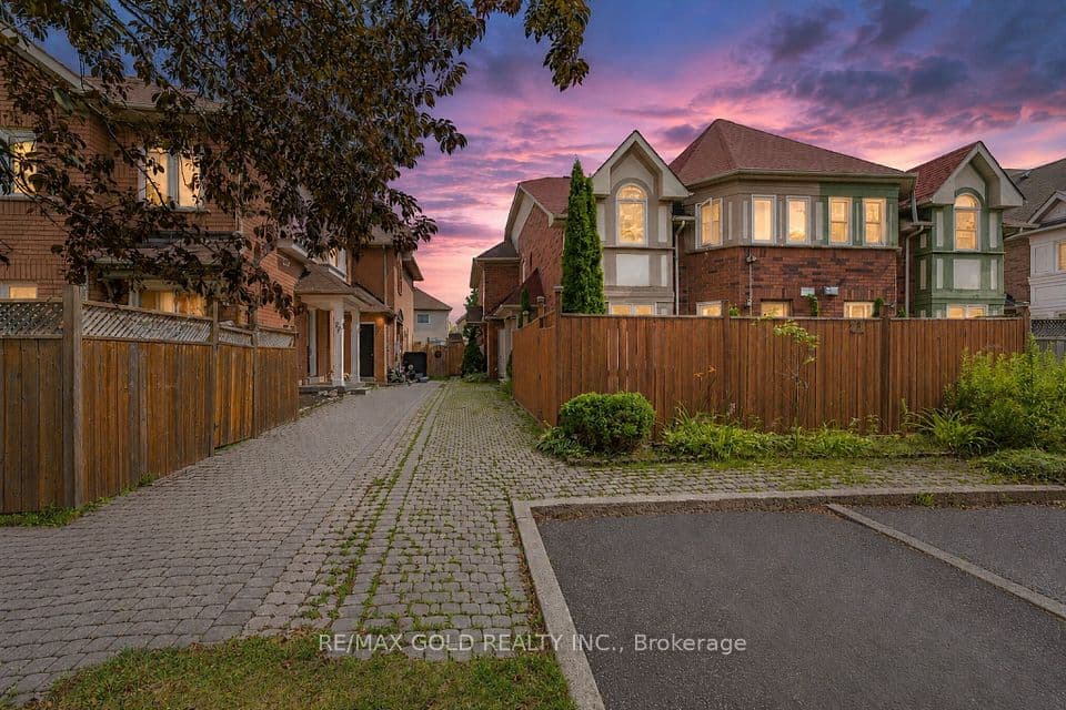 23 Rain Lily Lane, Brampton, ON L6R 1S4 – main photo