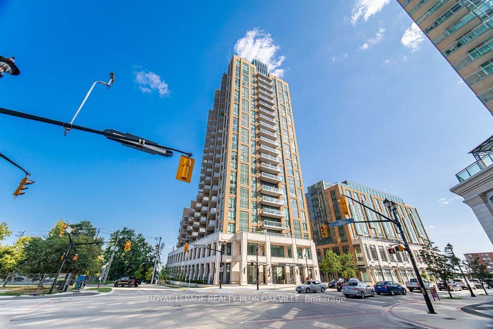 2060 Lakeshore Road 303, Burlington, ON L7R 0G2 – main photo