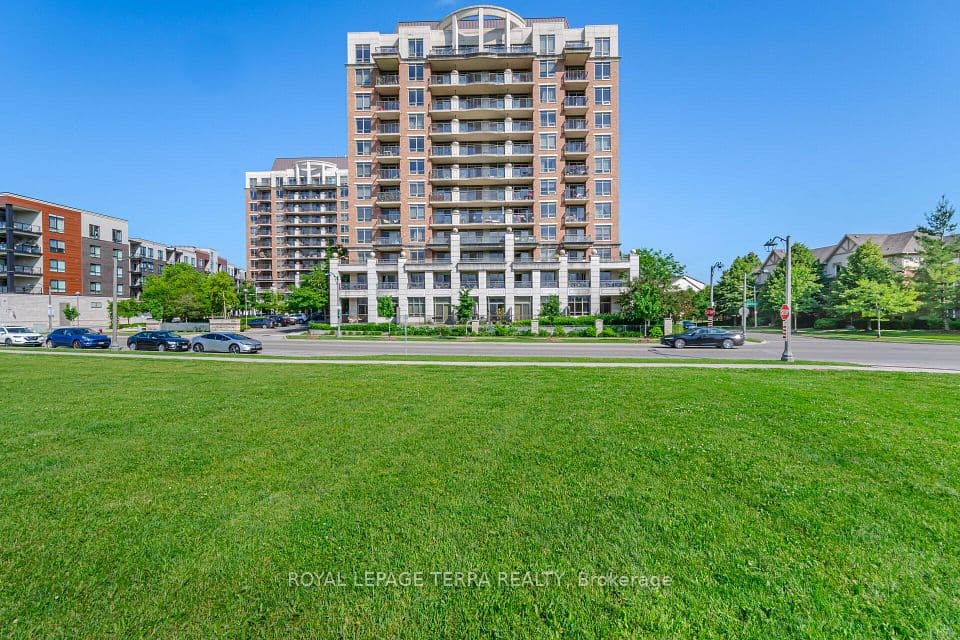 2379 Central Park Drive 1011, Oakville, ON L6H 0E3 – main photo