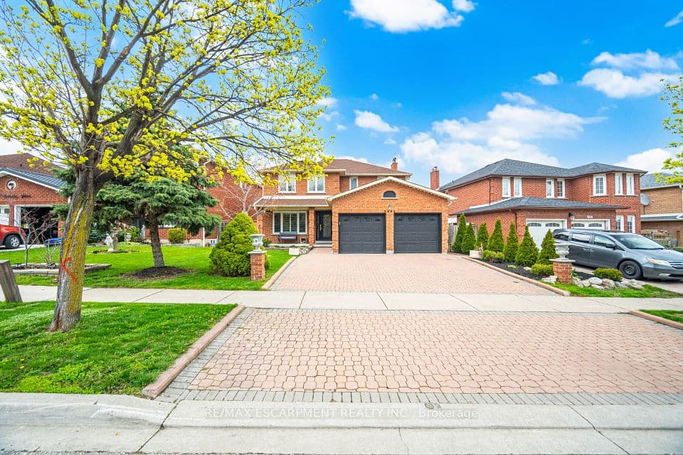 3332 TESTIMONY Square, Mississauga, ON L5B 3G2 – photo 2