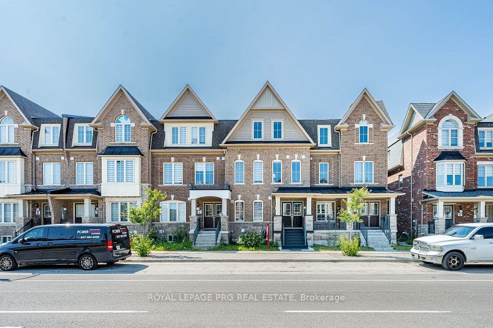 30 Remembrance Road, Brampton, ON L7A 4Y8 – photo 3