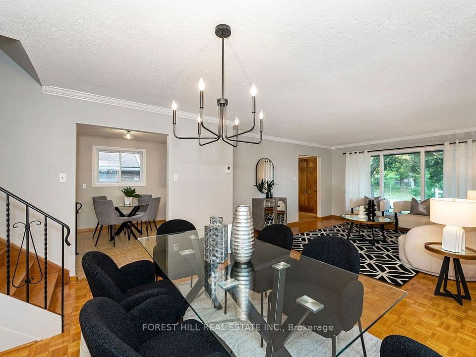 6193 Montevideo Road, Mississauga, ON L5N 2E8 – photo 3