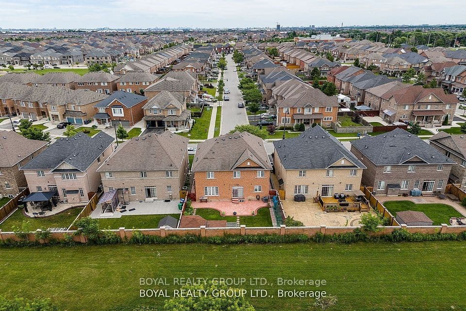 80 Sleightholme Crescent, Brampton, ON L6P 3E7 – photo 3