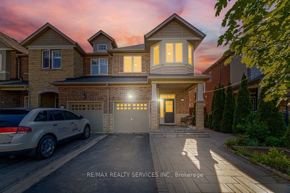 118 Tundra Road, Caledon, ON L7C 4A6 – main photo