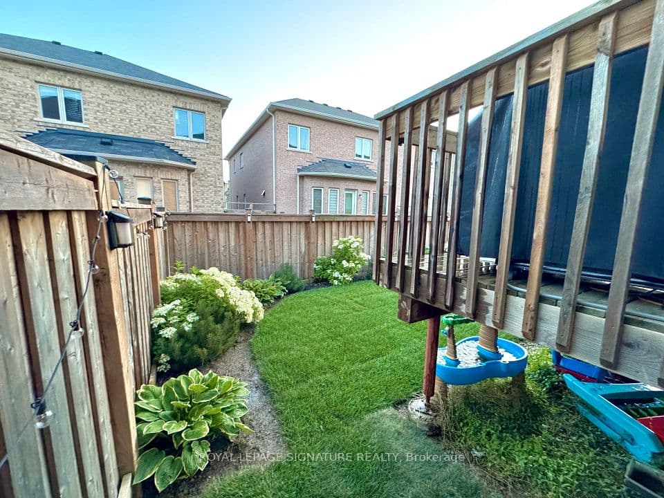 3184 Meadow Marsh Crescent, Oakville, ON L6H 0T2 – photo 3