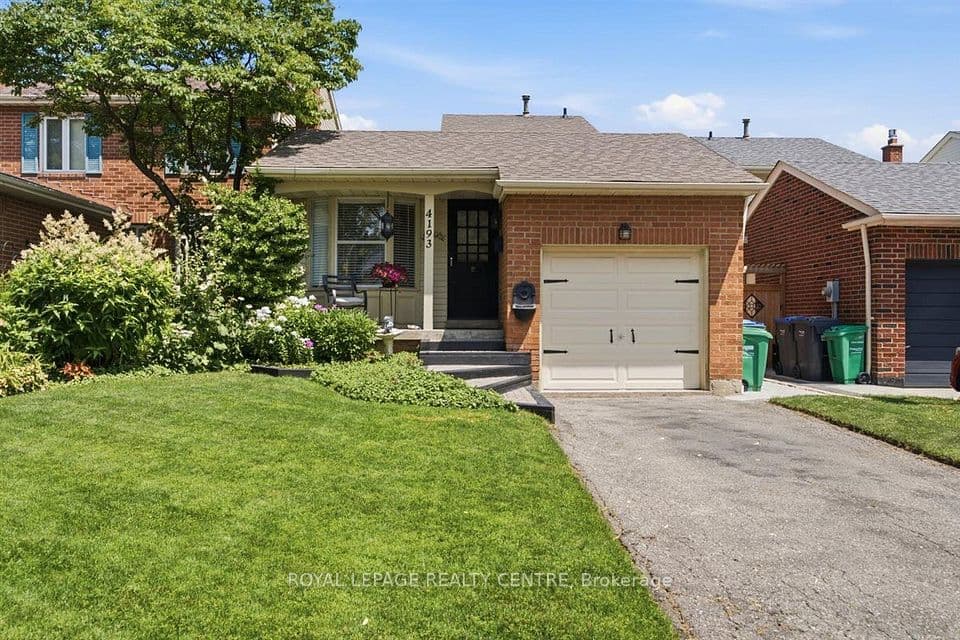 4193 Stonemason Crescent, Mississauga, ON L5L 2Z6 – main photo