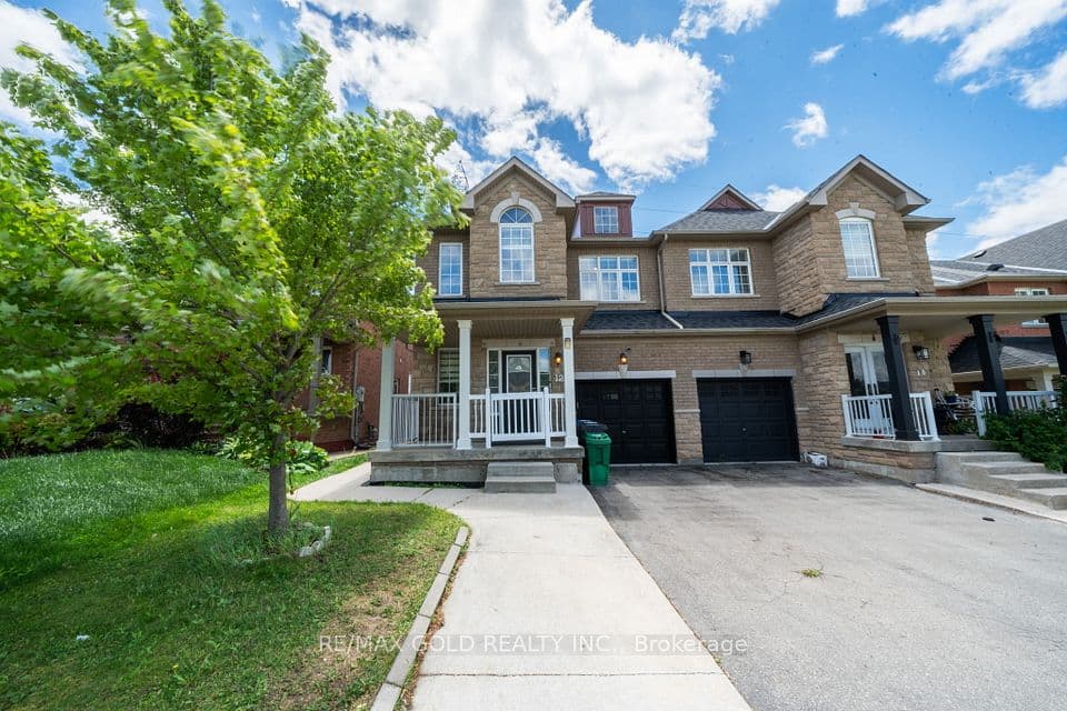 12 Pefferlaw Drive, Brampton, ON L6Y 0K2 – main photo