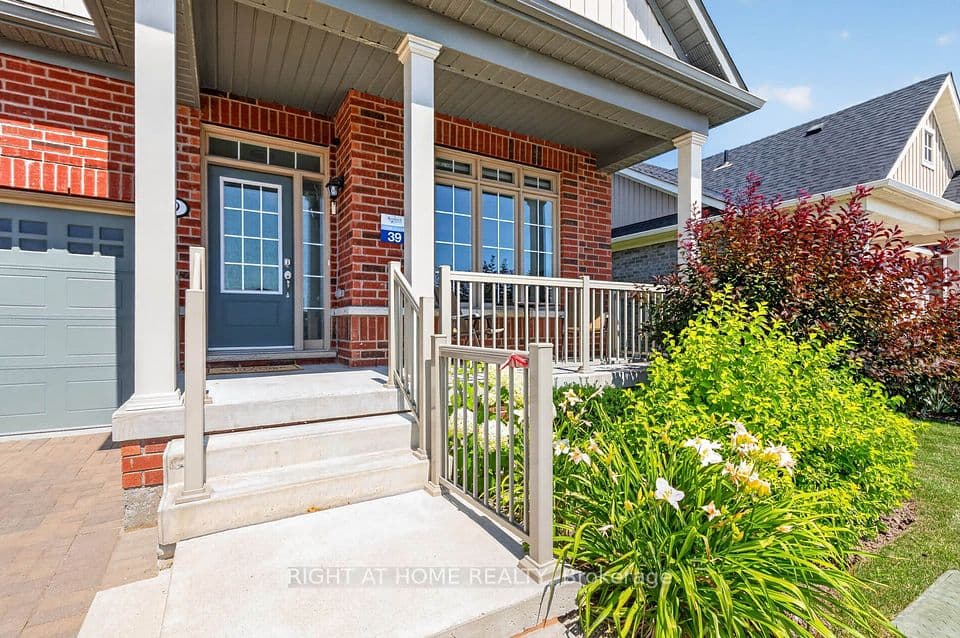 9 Tea Rose Drive, Brampton, ON L6R 4B6 – photo 3