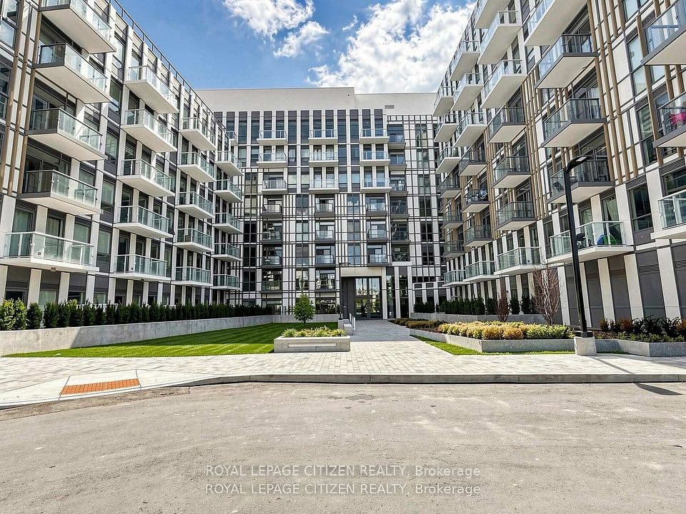 1005 Dundas Street 711, Oakville, ON L6H 8C7 – main photo