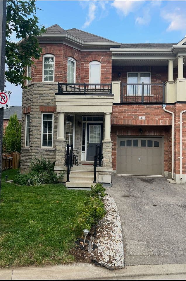 1491 Haws Crescent, Milton, ON L9T 8V1 – main photo