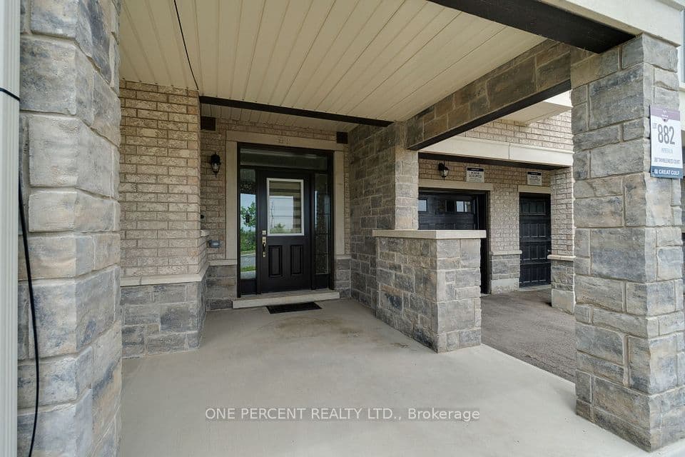 387 Thimbleweed Court, Milton, ON L9E 1T3 – photo 2