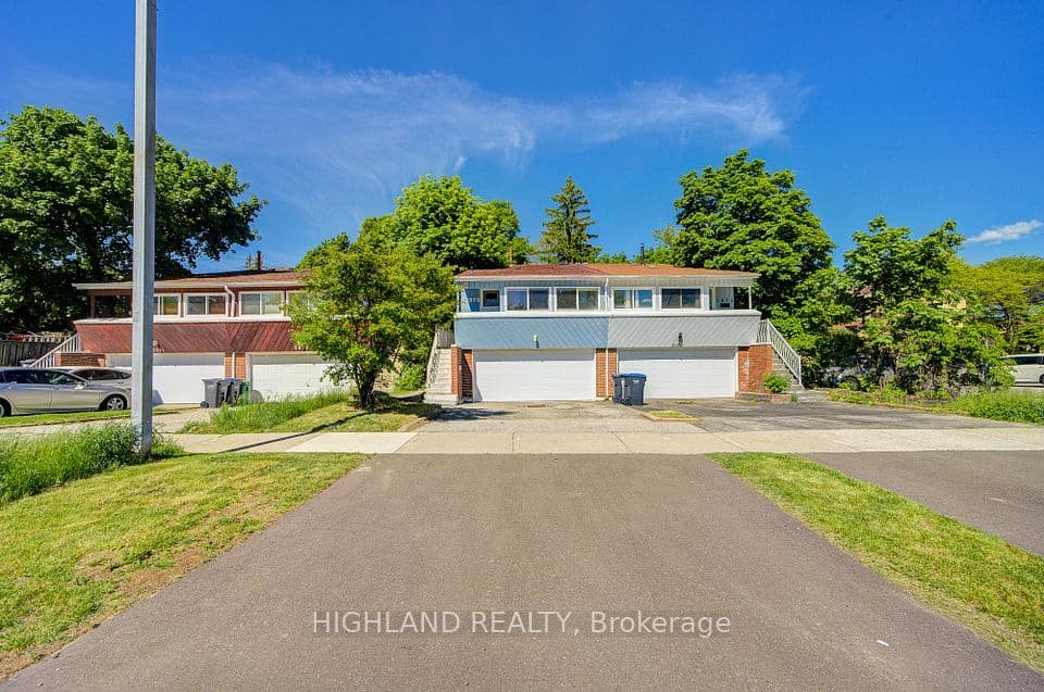2075 South Millway, Mississauga, ON L5L 1R4 – photo 2