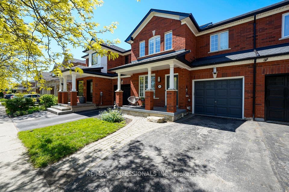 514 Thelma Street, Burlington, ON L7L 6W8 – photo 2