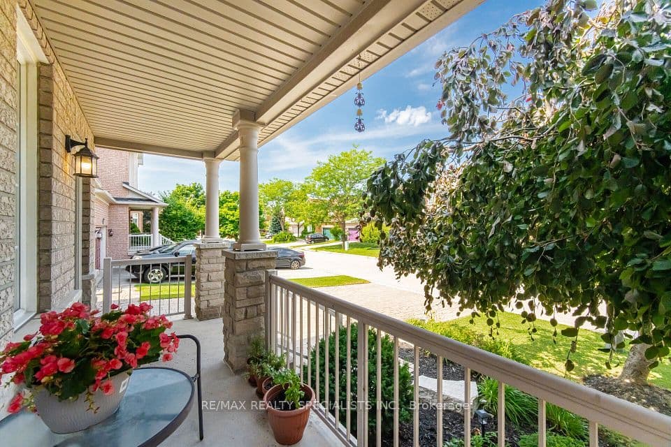 3512 Positano Place, Mississauga, ON L5M 6Y9 – photo 3