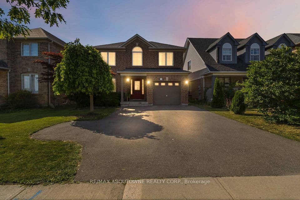 2927 Westoak Trails Boulevard, Oakville, ON L6M 4V2 – photo 3
