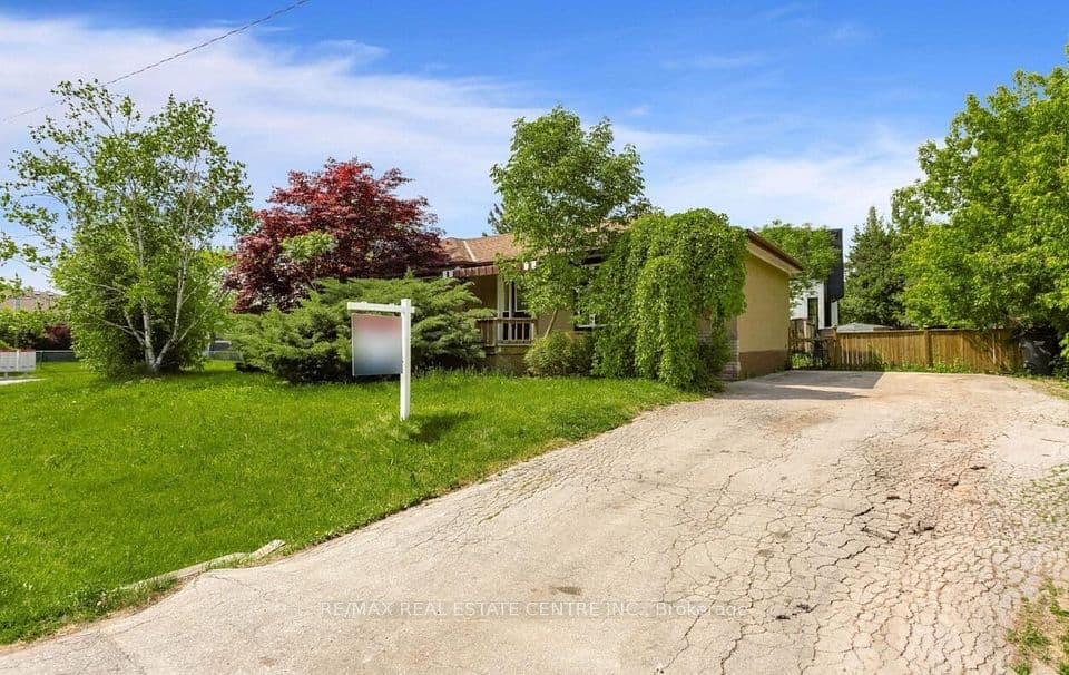 474 SEATON Drive, Oakville, ON L6L 3Y5 – photo 2