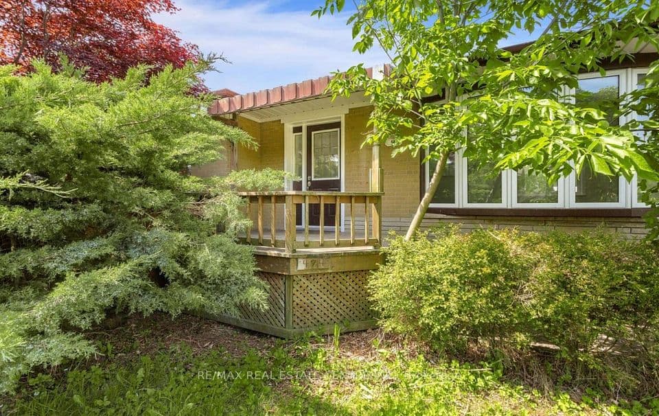 474 SEATON Drive, Oakville, ON L6L 3Y5 – photo 3
