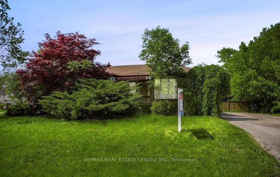 474 SEATON Drive, Oakville, ON L6L 3Y5 – main photo