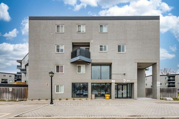 2001 Bonnymede Drive 119, Mississauga, ON L5J 4H8 – main photo