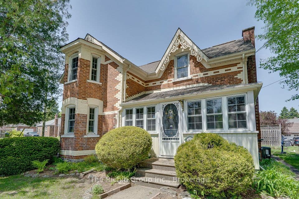 15 Emma Street, Caledon, ON L7C 1K5 – photo 3
