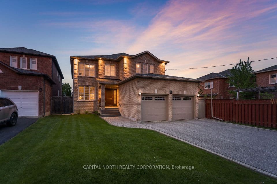 6 Veerland Drive, Toronto, ON M6L 1R9 – main photo