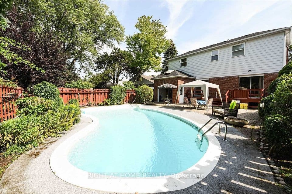 21 Mitre Place, Toronto, ON M9R 3C5 – photo 3