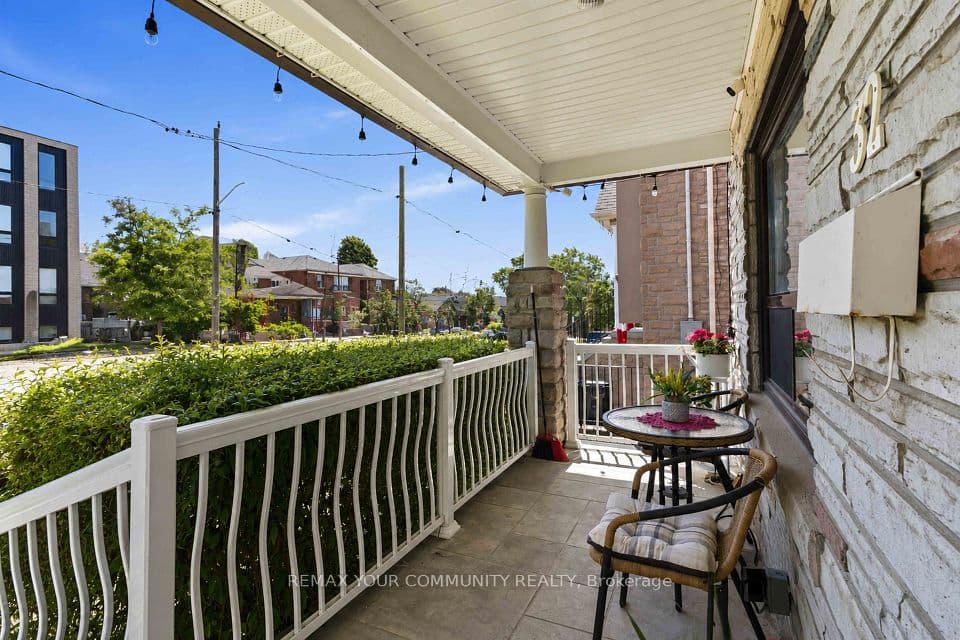 32 Kirknewton Road, Toronto, ON M6E 3Y1 – photo 3