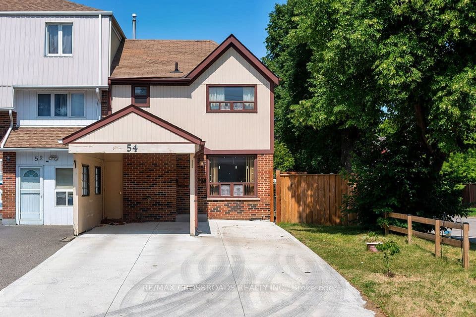 54 Omega Square, Brampton, ON L6Z 1K5 – photo 2