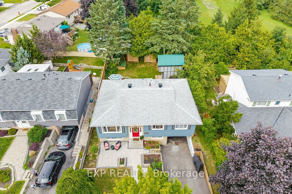 127 Acton Boulevard, Halton Hills, ON L7J 2S4 – photo 2