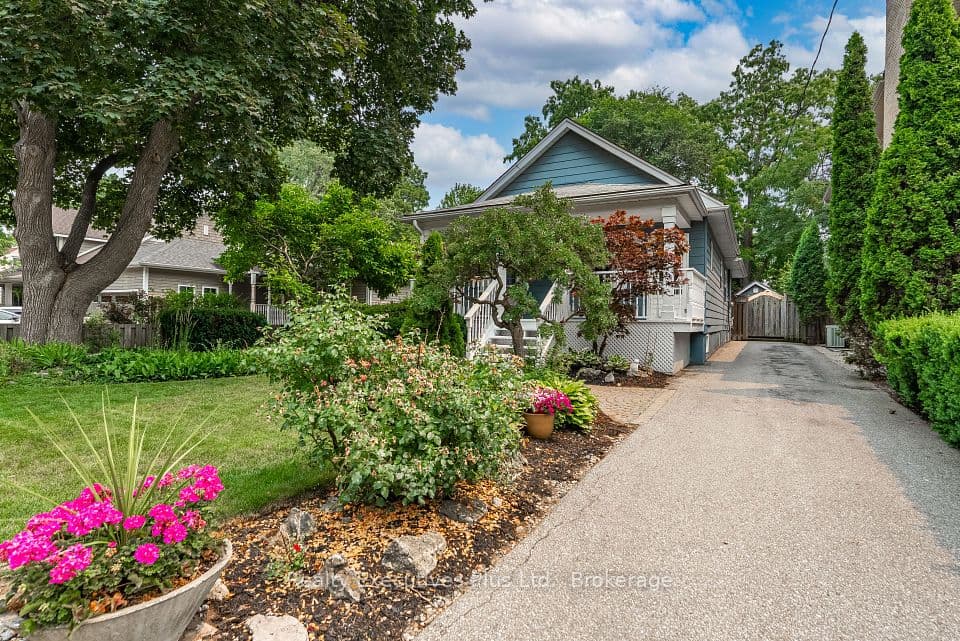 322 Pine Avenue, Oakville, ON L6J 2J9 – photo 3