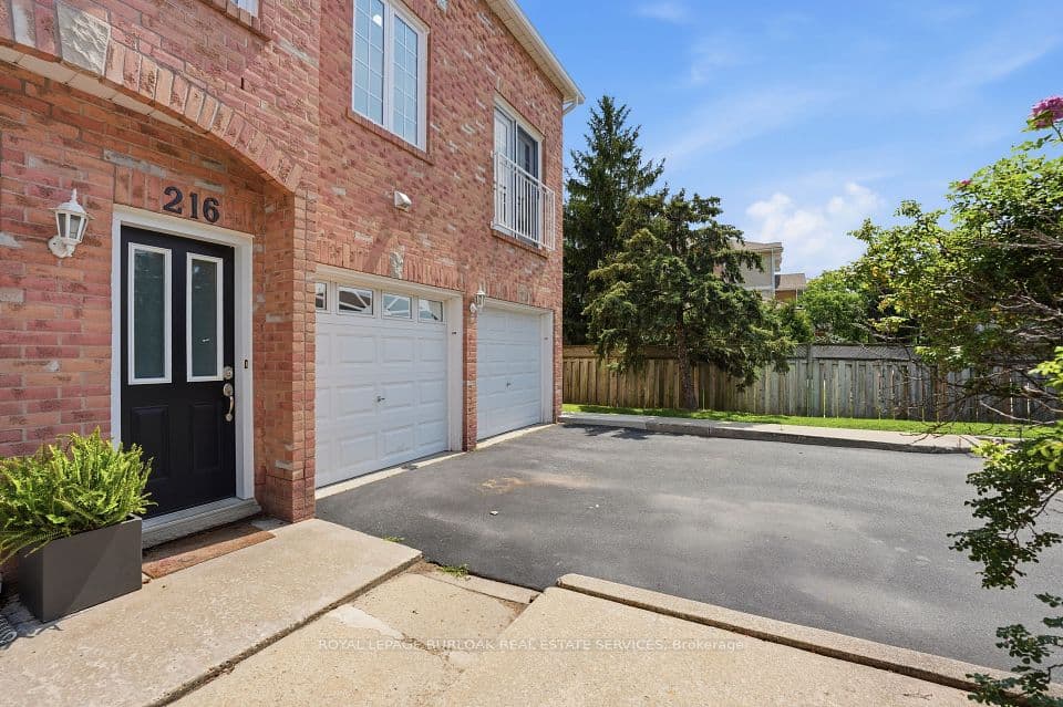 2055 Walkers Line 216, Burlington, ON L7M 4B5 – photo 3