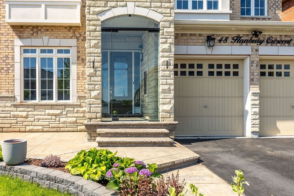 48 Hanbury Crescent, Brampton, ON L6X 5N7 – photo 3