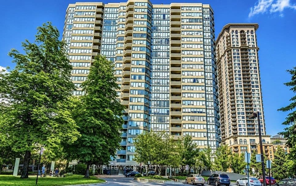 330 Rathburn Road W 306, Mississauga, ON L5B 3Y1 – photo 2