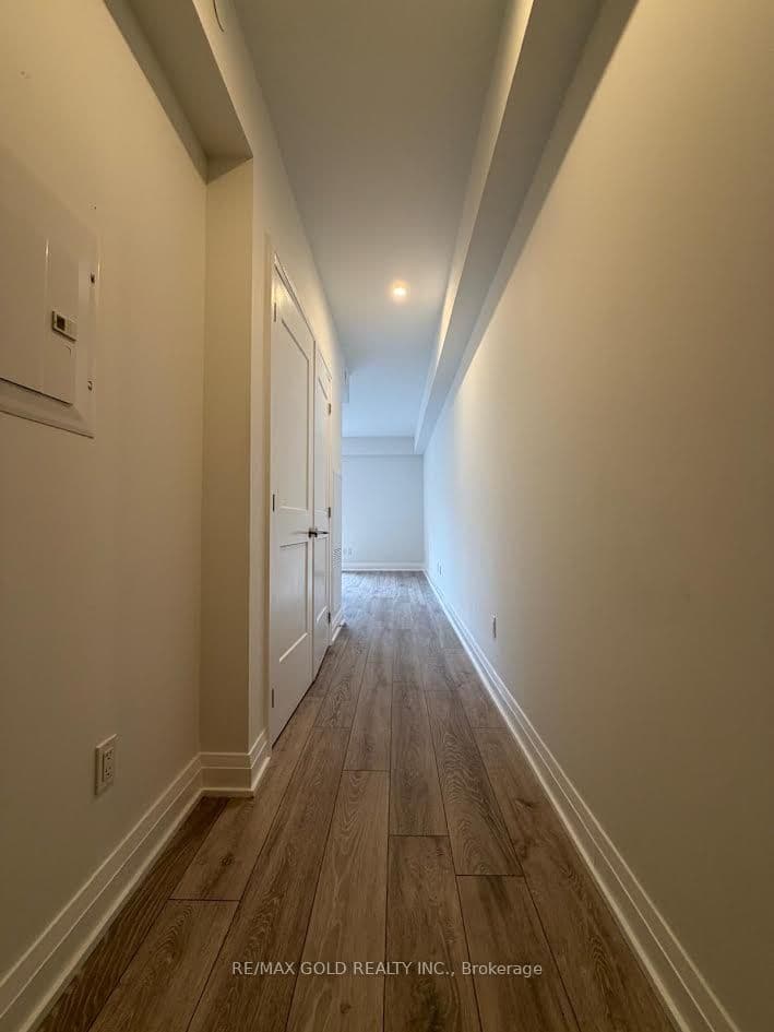 21 Park Street E 318, Mississauga, ON L5G 0C2 – photo 3