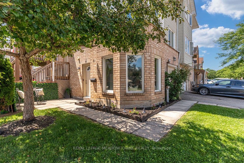 2 Wylie Circle 85, Halton Hills, ON L7G 5M1 – photo 2